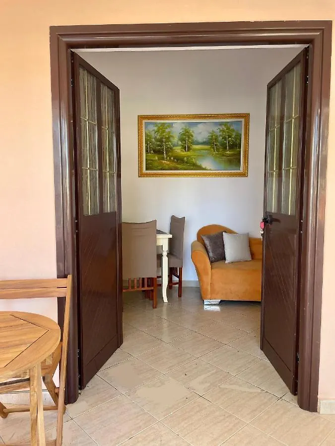 Vila Osmenaj Rent Room Or Apartment Vlore