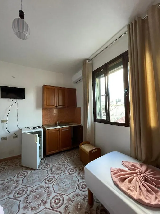 Guest house Vila Osmenaj Rent Room Or Apartment Vlore